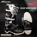 TECH 7  BLACK WHITE BLACK